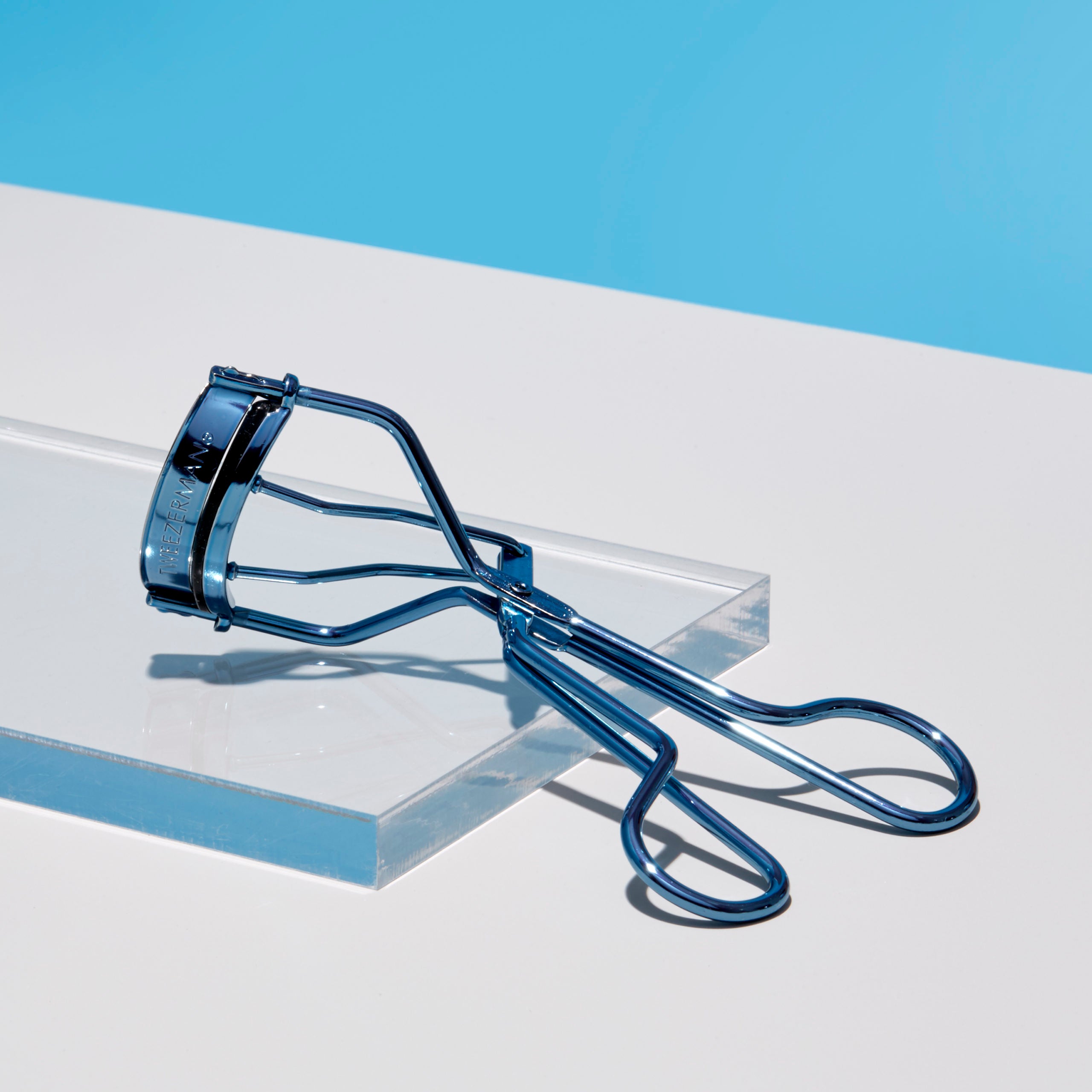 Tweezerman Bell Bottom Blue Classic Lash Curler