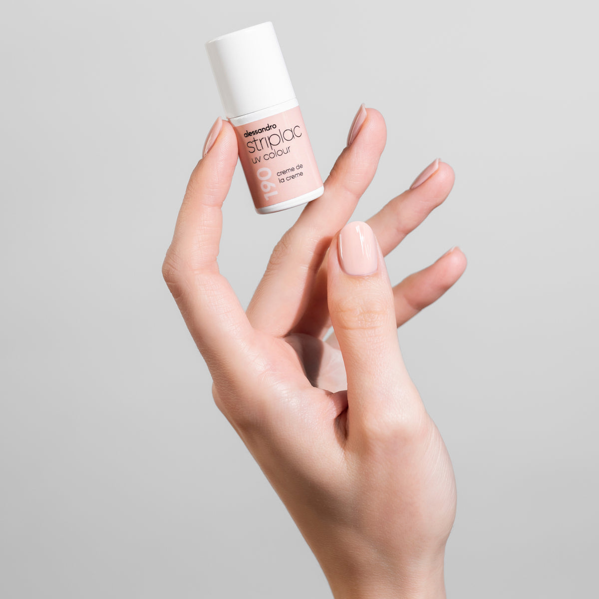 Alessandro Striplac UV Colour 190, Creme De La Creme